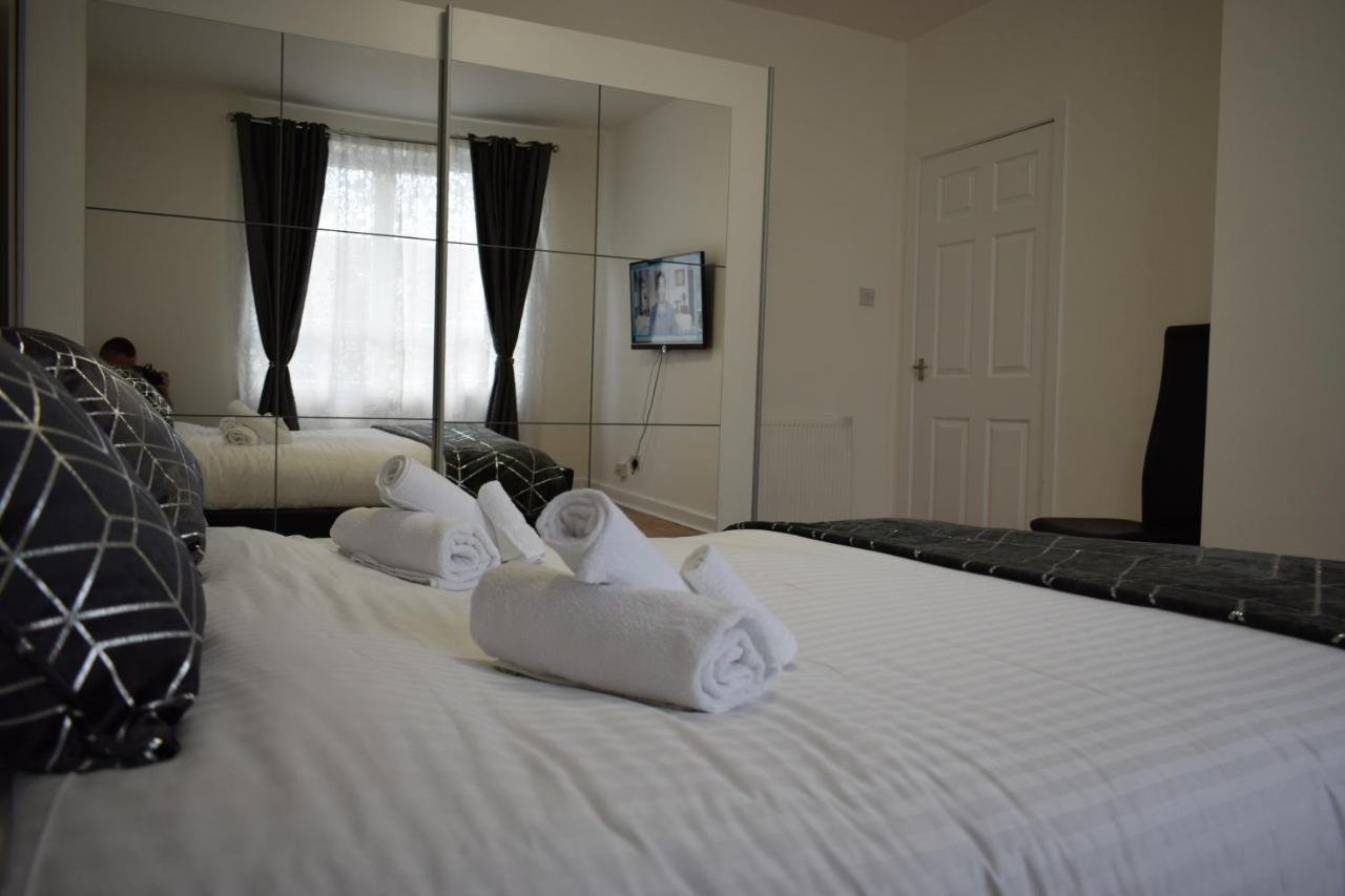 Glasgow Lovely Apartment D&N ภายนอก รูปภาพ